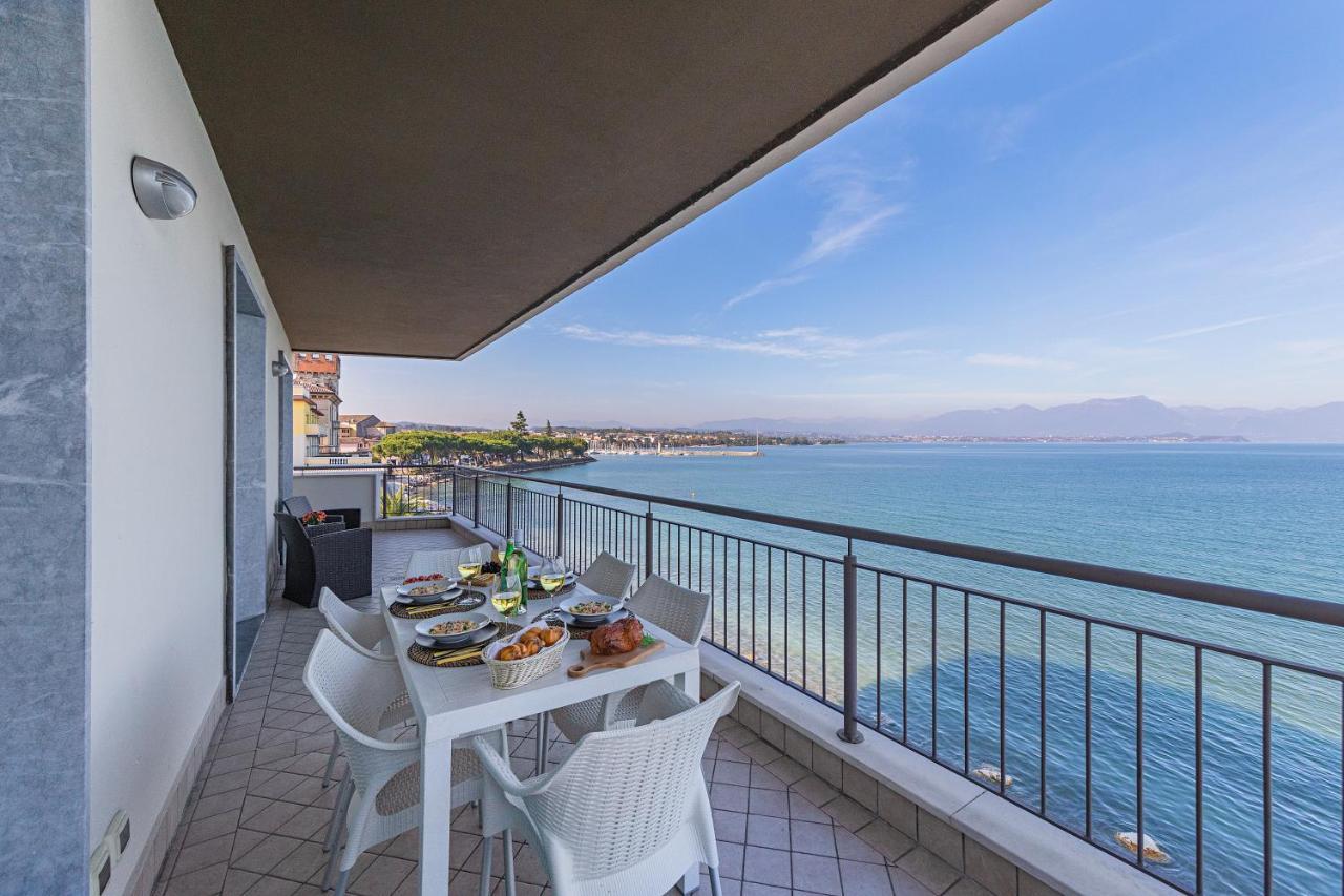 דסנזאנו דל גארדה Residenza Miralago By Wonderful Italy מראה חיצוני תמונה