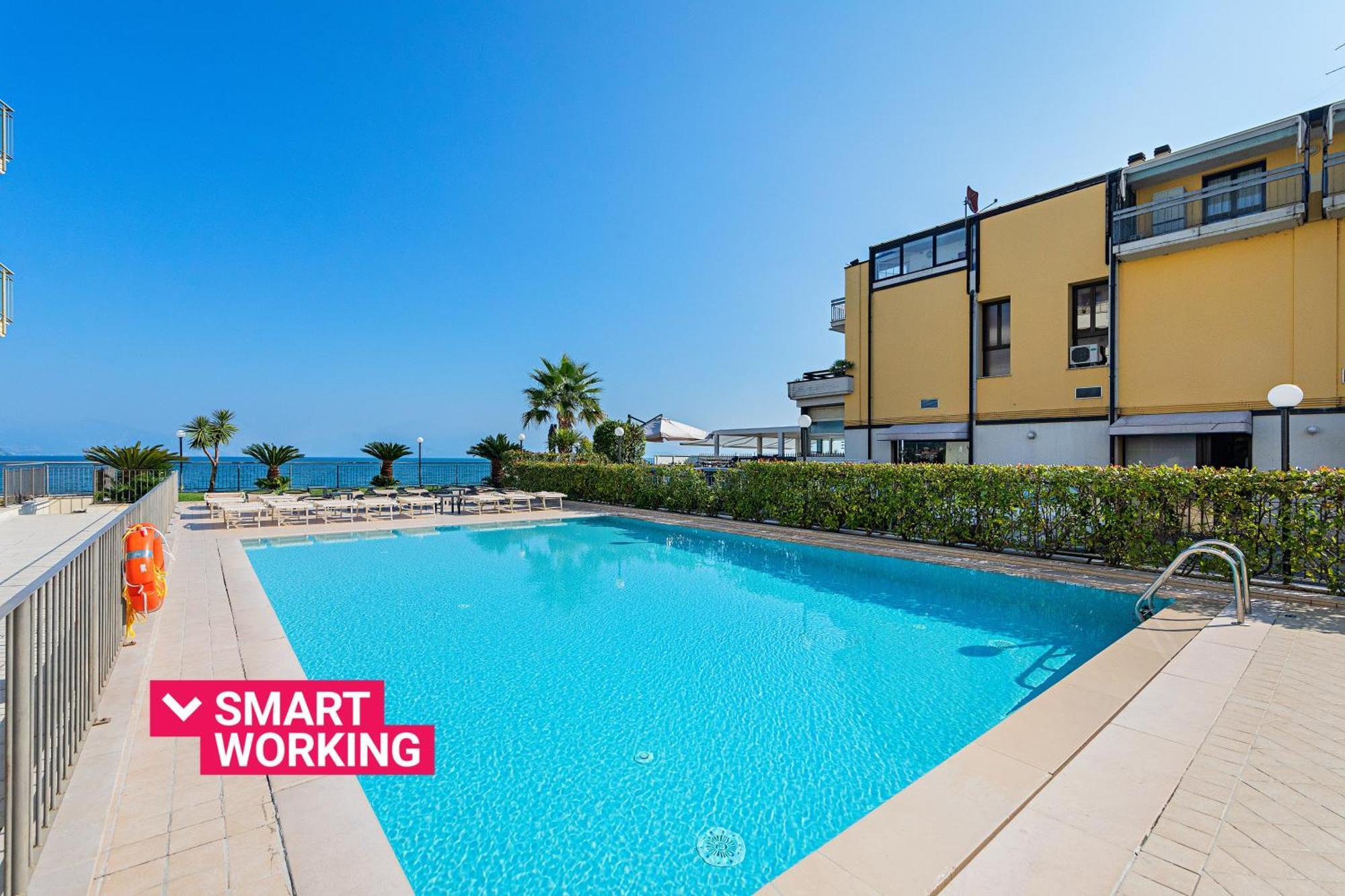 דסנזאנו דל גארדה Residenza Miralago By Wonderful Italy מראה חיצוני תמונה