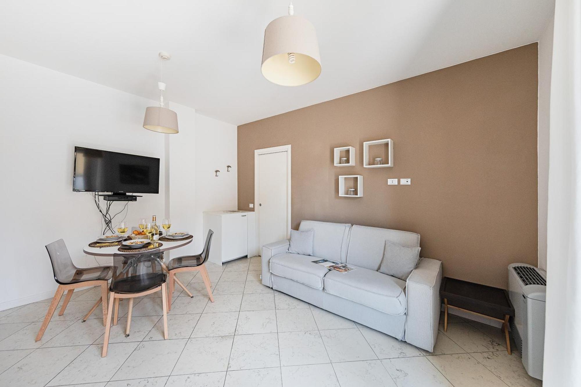 דסנזאנו דל גארדה Residenza Miralago By Wonderful Italy מראה חיצוני תמונה