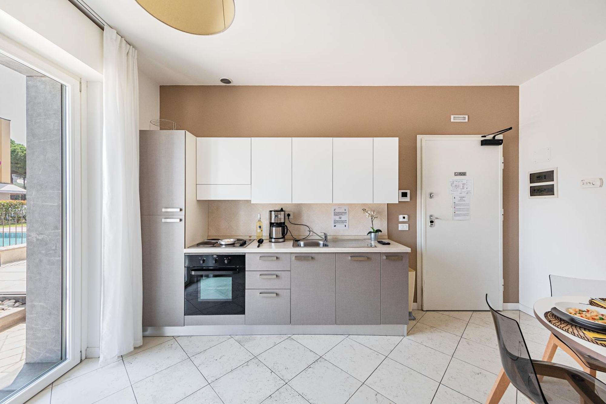 דסנזאנו דל גארדה Residenza Miralago By Wonderful Italy מראה חיצוני תמונה